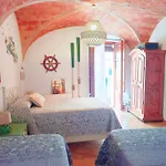 Casa Blava Castello  D'Empuries