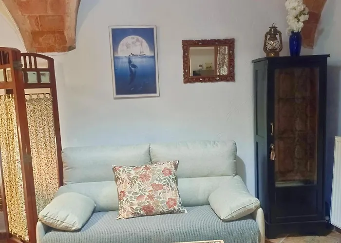 Casa Blava Castello  D'Empuries